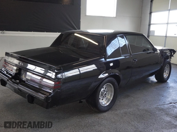 1986 Buick Regal with VIN 1G4GK4771GP428305, listed as a Copart auction lot 45335065 with 943 mi miles and Clean Title. Bid and sale history available at DreamBid. Image 3.
