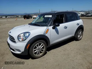 2015 MINI Countryman z VIN WMWZB3C55FWR44759, wystawiony jako Copart lot #55836815 z przebiegiem 102 472 mil mil oraz Szkoda całkowita • Salvage title. Historia ofert i sprzedaży dostępna na DreamBid. Obrazek 1.
