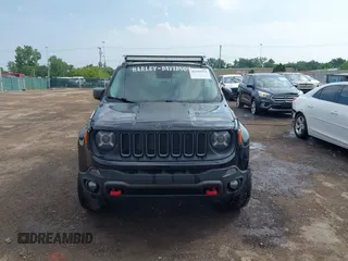 2015 Jeep Renegade Trailhawk z VIN ZACCJBCT9FPB36609, wystawiony jako IAAI lot #42593933 z przebiegiem 106 074 mil mil oraz . Historia ofert i sprzedaży dostępna na DreamBid. Obrazek 12.