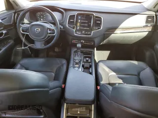 2018 Volvo XC90 Momentum with VIN YV4102CKXJ1350967, listed as a Copart auction lot 47307105 with 140,006 mi miles and Clean Title. Bid and sale history available at carsss.com. Image 8.