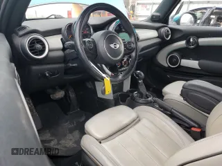 2017 MINI Convertible Cooper S with VIN WMWWG9C34H3C82363, listed as a Copart auction lot 47818655 with 99,405 mi miles and Salvage title. Bid and sale history available at DreamBid. Image 8.