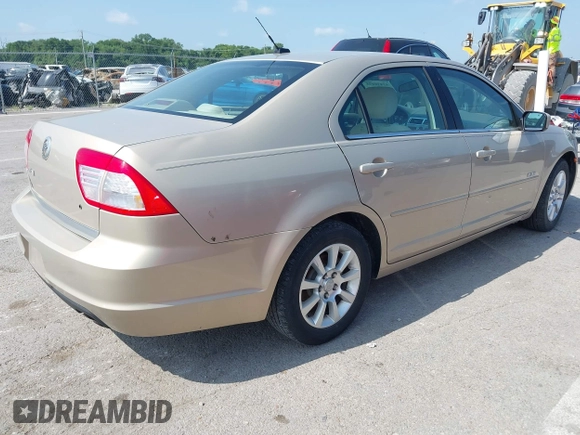 2008 Mercury Milan z VIN 3MEHM07Z58R612944, wystawiony jako IAAI lot #42836045 z przebiegiem 215 210 mil mil oraz . Historia ofert i sprzedaży dostępna na DreamBid. Obrazek 4.