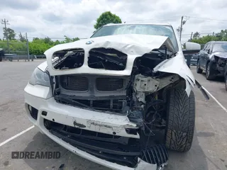 2012 BMW X5 35i z VIN 5UXZV4C55CL754164, wystawiony jako IAAI lot #42131605 z przebiegiem 147 177 mil mil oraz . Historia ofert i sprzedaży dostępna na DreamBid. Obrazek 6.