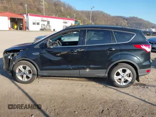 2016 Ford Escape SE with VIN 1FMCU9GX6GUB13846, listed as a IAAI auction lot 42051393 with 108,681 mi miles and . Bid and sale history available at DreamBid. Image 15.