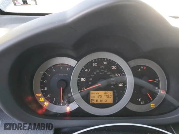 2008 Toyota RAV4 Sport with VIN JTMZK32V386012504, listed as a Copart auction lot 43440615 with 251,750 mi miles and Clean title. Bid and sale history available at DreamBid. Image 9.