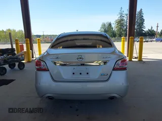 2014 Nissan Altima S with VIN 1N4AL3AP3EC187013, listed as a IAAI auction lot 42066971 with 96,567 mi miles and . Bid and sale history available at carsss.com. Image 16.