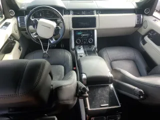 2020 Land Rover Range Rover z VIN SALGS5SE1LA412529, wystawiony jako Copart lot #41509965 z przebiegiem 24 896 mil mil oraz Szkoda całkowita • Salvage title. Historia ofert i sprzedaży dostępna na DreamBid. Obrazek 8.