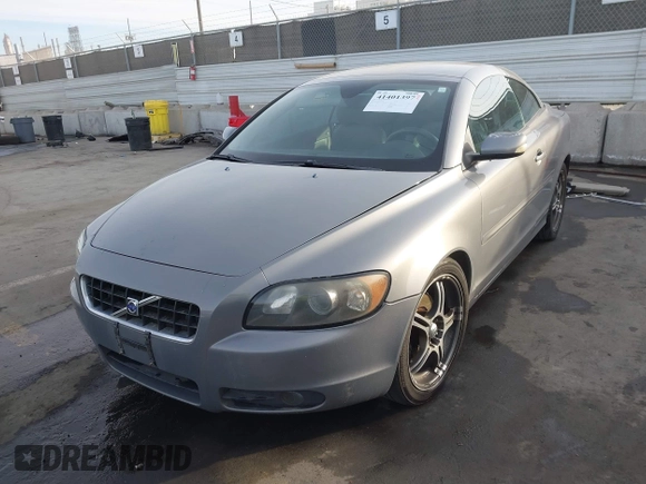 2007 Volvo C70 with VIN YV1MC68297J022644, listed as a IAAI auction lot 41401397 with 1 mi miles. Bid and sale history available at carsss.com. Image 2.