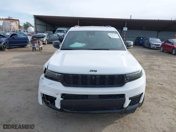 2023 Jeep Grand Cherokee L Limited with VIN 1C4RJJBGXP8101384, listed as a IAAI auction lot 41615180 with 21,225 mi miles. Bid and sale history available at carsss.com. Image 12.