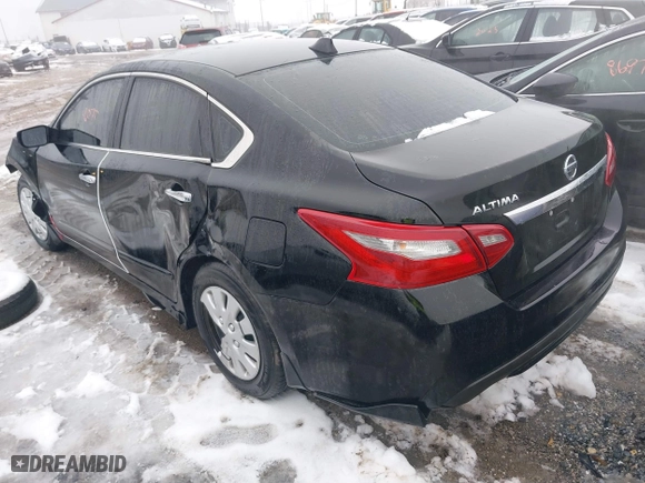2018 Nissan Altima 2.5 SL with VIN 1N4AL3APXJC106616, listed as a IAAI auction lot 41468070 with 168,735 mi miles. Bid and sale history available at carsss.com. Image 3.