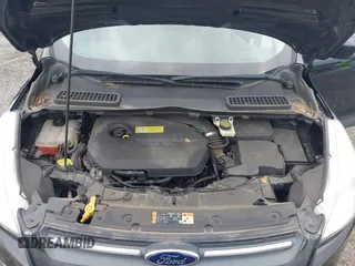 2014 Ford Escape SE with VIN 1FMCU9GX2EUB68419, listed as a IAAI auction lot 42741491 with Not provided miles and . Bid and sale history available at DreamBid. Image 10.