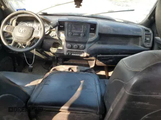2022 Ram 3500 Tradesman z VIN 3C7WRTCL7NG142097, wystawiony jako Copart lot #68996294 z przebiegiem Nie podano mil oraz Szkoda całkowita • Salvage title. Historia ofert i sprzedaży dostępna na DreamBid. Obrazek 8.