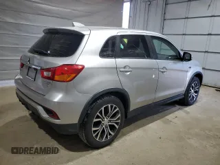 2018 Mitsubishi Outlander SE with VIN JA4AP3AW6JU000531, listed as a Copart auction lot 58259075 with 125,853 mi miles and Clean title. Bid and sale history available at DreamBid. Image 3.