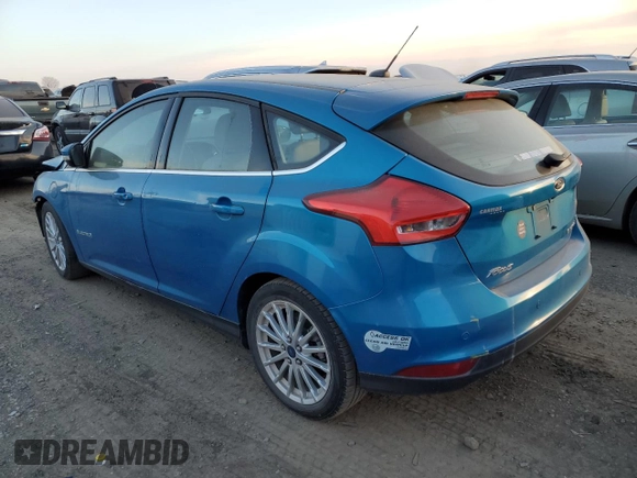 2015 Ford Focus Electric z VIN 1FADP3R44FL358378, wystawiony jako Copart lot #87859715 z przebiegiem Nie podano mil oraz Szkoda całkowita • Salvage title. Historia ofert i sprzedaży dostępna na DreamBid. Obrazek 2.