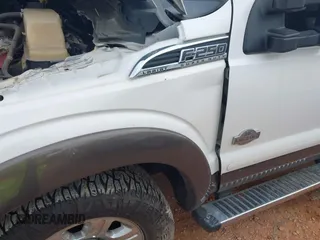 2015 Ford F-250 Lariat с VIN 1FT7W2BT9FEB91672, выставлен на аукционе IAAI как лот 42205780 с пробегом 159 822 миль миль и . История ставок и продаж доступна на DreamBid. Изображение 17.
