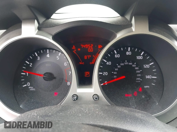 2015 Nissan Juke S with VIN JN8AF5MR8FT512769, listed as a IAAI auction lot 42102306 with 74,952 mi miles. Bid and sale history available at carsss.com. Image 7.