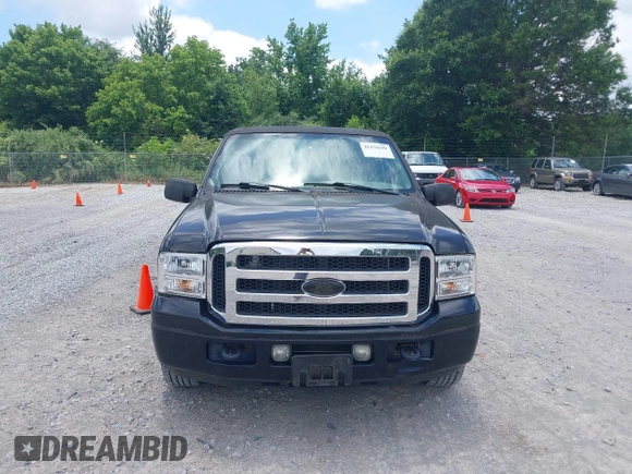 2005 Ford Excursion с VIN 1F1NU40S45EA15820, выставлен на аукционе IAAI как лот 42470100 с пробегом 124 004 миль миль и . История ставок и продаж доступна на DreamBid. Изображение 12.