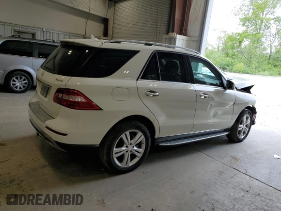2013 Mercedes-Benz M 350 с VIN 4JGDA5HB6DA105896, выставлен на аукционе Copart как лот 60414945 с пробегом 131 495 миль миль и На запчасти • Non repairable. История ставок и продаж доступна на DreamBid. Изображение 3.