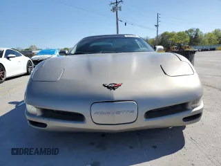1998 Chevrolet Corvette z VIN 1G1YY22G2W5109355, wystawiony jako Copart lot #52417545 z przebiegiem 139 789 mil mil oraz Czysty tytuł • Clean title. Historia ofert i sprzedaży dostępna na DreamBid. Obrazek 5.