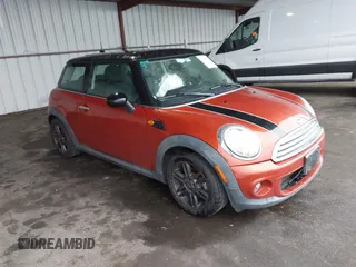 2011 MINI Hardtop with VIN WMWSU3C56BT091103, listed as a IAAI auction lot 41215177 with 108,283 mi miles and . Bid and sale history available at DreamBid. Image 1.