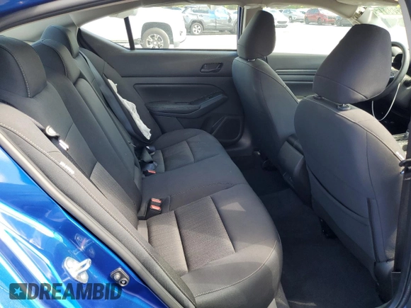 2025 Nissan Altima SV with VIN 1N4BL4DV7SN305763, listed as a Copart auction lot 52828815 with 9,479 mi miles and Clean Title. Bid and sale history available at DreamBid. Image 10.