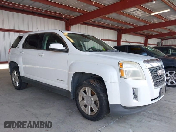 2010 GMC Terrain SLE-1 with VIN 2CTALBEW1A6327055, listed as a IAAI auction lot 39917704 with 152,645 mi miles. Bid and sale history available at carsss.com. Image 1.