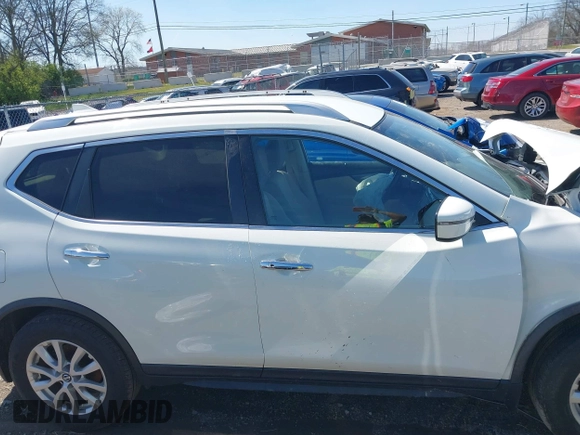 2017 Nissan Rogue SV with VIN KNMAT2MV5HP603526, listed as a IAAI auction lot 41847529 with 119,428 mi miles and . Bid and sale history available at carsss.com. Image 12.