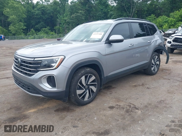 2024 Volkswagen Atlas SE with VIN 1V2WR2CA6RC574936, listed as a IAAI auction lot 42257308 with 23,370 mi miles and . Bid and sale history available at DreamBid. Image 17.