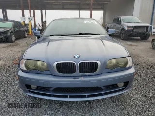 2002 BMW 3 Series 325Ci with VIN WBABS33402PG88045, listed as a Copart auction lot 43386425 with 167,588 mi miles and Salvage Title. Bid and sale history available at carsss.com. Image 5.