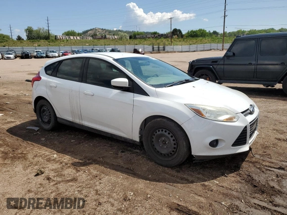2012 Ford Focus SE z VIN 1FAHP3K29CL279682, wystawiony jako Copart lot #58577755 z przebiegiem 166 768 mil mil oraz Tytuł czysty. Historia ofert i sprzedaży dostępna na DreamBid. Obrazek 4.