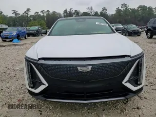 2024 Cadillac LYRIQ Sport z VIN 1GYKPTRK3RZ114328, wystawiony jako Copart lot #44822765 z przebiegiem 14 338 mil mil oraz Tytuł czysty. Historia ofert i sprzedaży dostępna na DreamBid. Obrazek 14.