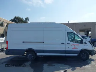 2018 Ford Transit с VIN 1FTYR3XG7JKB40890, выставлен на аукционе IAAI как лот 42448523 с пробегом 92 683 миль миль и . История ставок и продаж доступна на DreamBid. Изображение 14.
