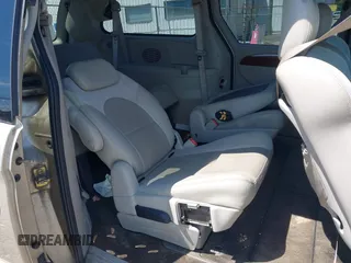 2007 Chrysler Town & Country Limited z VIN 2A8GP64L37R218136, wystawiony jako IAAI lot #42340704 z przebiegiem 150 500 mil mil oraz . Historia ofert i sprzedaży dostępna na DreamBid. Obrazek 8.