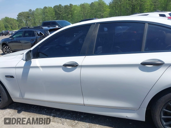 2013 BMW 5 Series 528i xDrive with VIN WBAXH5C52DD113388, listed as a IAAI auction lot 41997250 with 145,990 mi miles and . Bid and sale history available at carsss.com. Image 15.