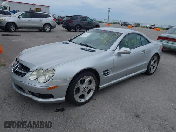 2003 Mercedes-Benz SL 500 with VIN WDBSK75F33F058662, listed as a IAAI auction lot 42502930 with Not provided miles and . Bid and sale history available at DreamBid. Image 17.