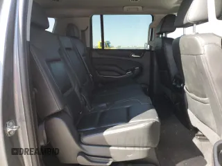 2019 Chevrolet Suburban LT z VIN 1GNSKHKC3KR408068, wystawiony jako Copart lot #49529125 z przebiegiem 115 547 mil mil oraz Czysty tytuł • Clean title. Historia ofert i sprzedaży dostępna na DreamBid. Obrazek 11.