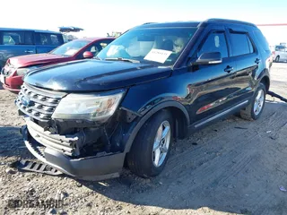 2016 Ford Explorer XLT with VIN 1FM5K8D80GGC30956, listed as a IAAI auction lot 41284135 with 98,360 mi miles. Bid and sale history available at carsss.com. Image 18.
