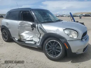 2015 MINI Countryman S z VIN WMWZC5C54FWP42388, wystawiony jako Copart lot #54452635 z przebiegiem 94 902 mil mil oraz Szkoda całkowita • Salvage title. Historia ofert i sprzedaży dostępna na DreamBid. Obrazek 4.