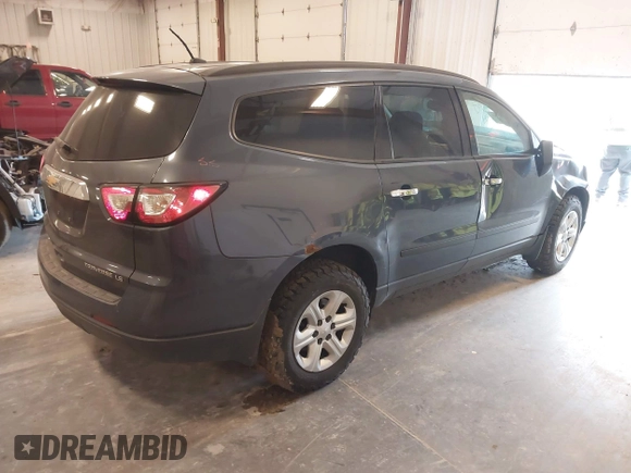 2013 Chevrolet Traverse LS with VIN 1GNKRFEDXDJ115662, listed as a IAAI auction lot 41879095 with 198,150 mi miles. Bid and sale history available at carsss.com. Image 4.