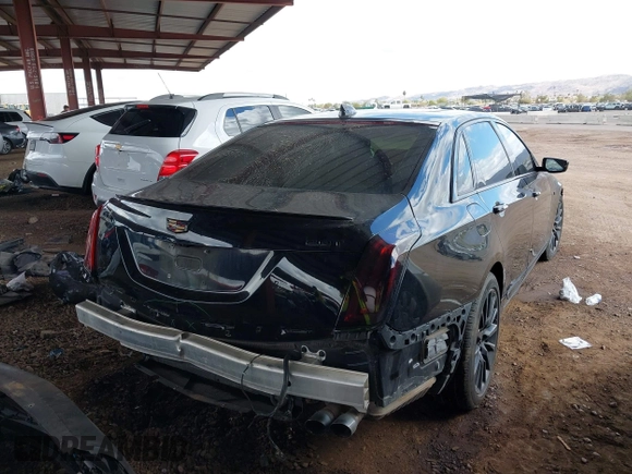 2017 Cadillac CT6 Luxury RWD z VIN 1G6KC5RXXHU127195, wystawiony jako IAAI lot #41782547 z przebiegiem 90 125 mil mil oraz . Historia ofert i sprzedaży dostępna na DreamBid. Obrazek 4.