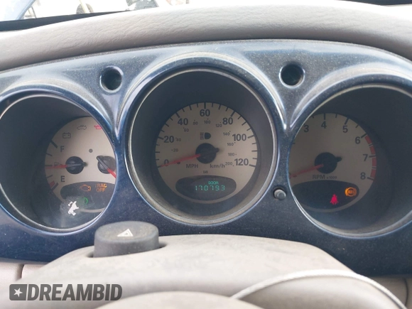 2002 Chrysler PT Cruiser Limited z VIN 3C8FY68BX2T321401, wystawiony jako IAAI lot #41900091 z przebiegiem 170 793 mil mil oraz . Historia ofert i sprzedaży dostępna na DreamBid. Obrazek 7.