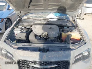 2018 Chrysler 300 with VIN 2C3CCAGG1JH160855, listed as a IAAI auction lot 41875983 with 81,598 mi miles. Bid and sale history available at carsss.com. Image 10.
