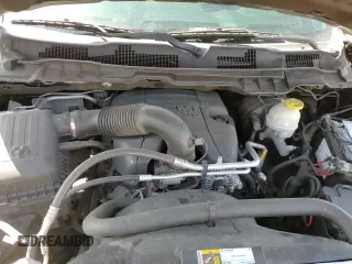 2019 Ram 1500 Big Horn z VIN 1C6RR6GT7KS521053, wystawiony jako Copart lot #51643965 z przebiegiem 44 895 mil mil oraz Szkoda całkowita • Salvage title. Historia ofert i sprzedaży dostępna na DreamBid. Obrazek 16.