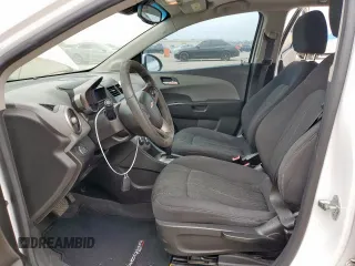 2012 Chevrolet Sonic LT z VIN 1G1JC5SH2C4208687, wystawiony jako Copart lot #57450375 z przebiegiem 155 645 mil mil oraz Szkoda całkowita • Salvage title. Historia ofert i sprzedaży dostępna na DreamBid. Obrazek 7.