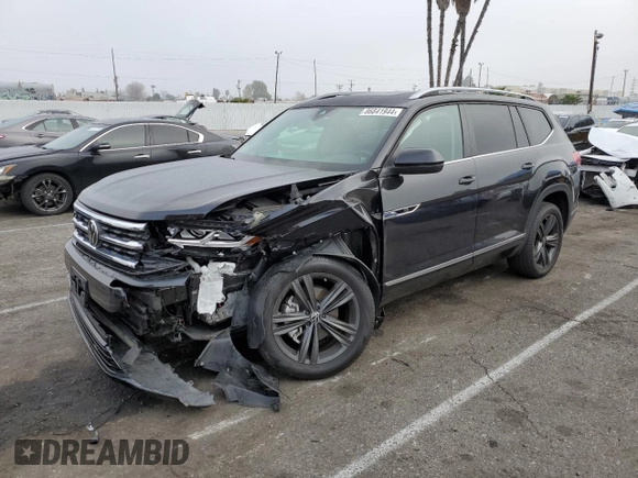 2022 Volkswagen Atlas 3.6L V6 SEL R-Line with VIN 1V2AR2CAXNC558551, listed as a Copart auction lot 86841944 with 31,464 mi miles and Salvage Title. Bid and sale history available at carsss.com. Image 1.