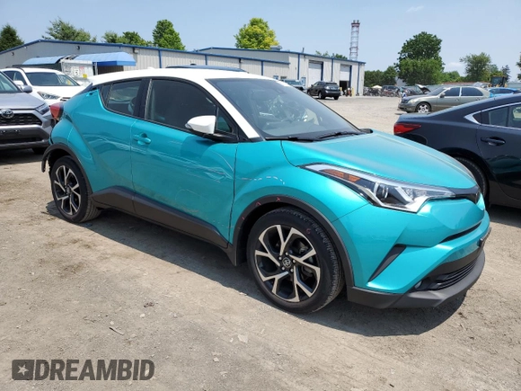 2018 Toyota C-HR XLE z VIN JTNKHMBX2J1005811, wystawiony jako Copart lot #59162315 z przebiegiem 35 191 mil mil oraz Szkoda całkowita • Salvage title. Historia ofert i sprzedaży dostępna na DreamBid. Obrazek 4.