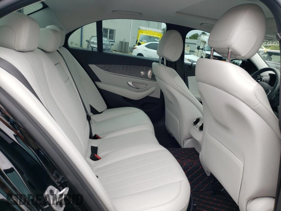 2021 Mercedes-Benz E-Class E 450 with VIN W1KZF5KB9MA931765, listed as a Copart auction lot 69393194 with 24,991 mi miles and Salvage Title. Bid and sale history available at carsss.com. Image 10.