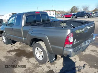 2009 Toyota Tacoma with VIN 5TEUU42N89Z650911, listed as a IAAI auction lot 41580270 with 178,669 mi miles. Bid and sale history available at carsss.com. Image 3.