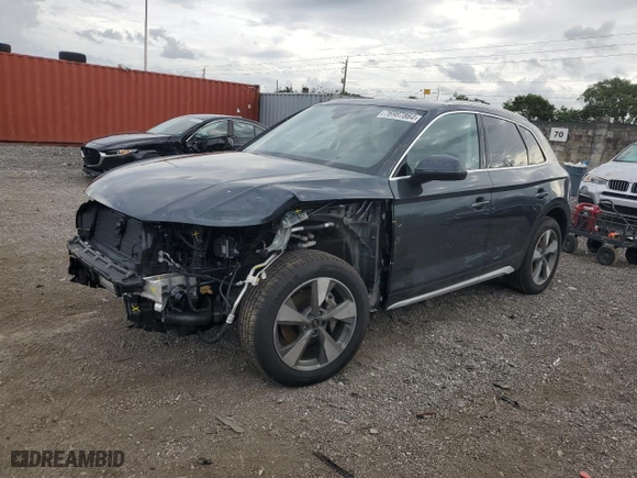 2024 Audi Q5 Premium with VIN WA1ABAFY7R2023286, listed as a Copart auction lot 76987864 with 1,112 mi miles and Non Repairable. Bid and sale history available at carsss.com. Image 1.