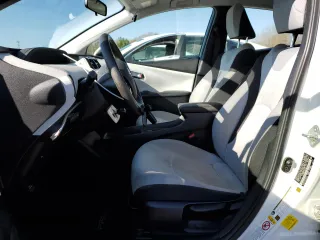 2016 Toyota Prius Two with VIN JTDKBRFU1G3516149, listed as a Copart auction lot 52538795 with 131,483 mi miles and Clean Title. Bid and sale history available at DreamBid. Image 7.
